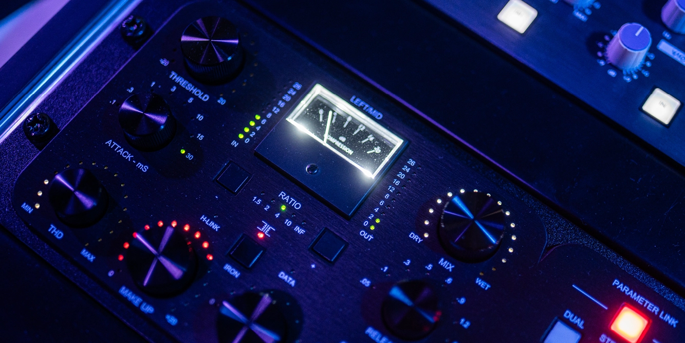 WesAudio ngBusComp met gain reduction meter tijdens producerlessen bij The BPM Lab